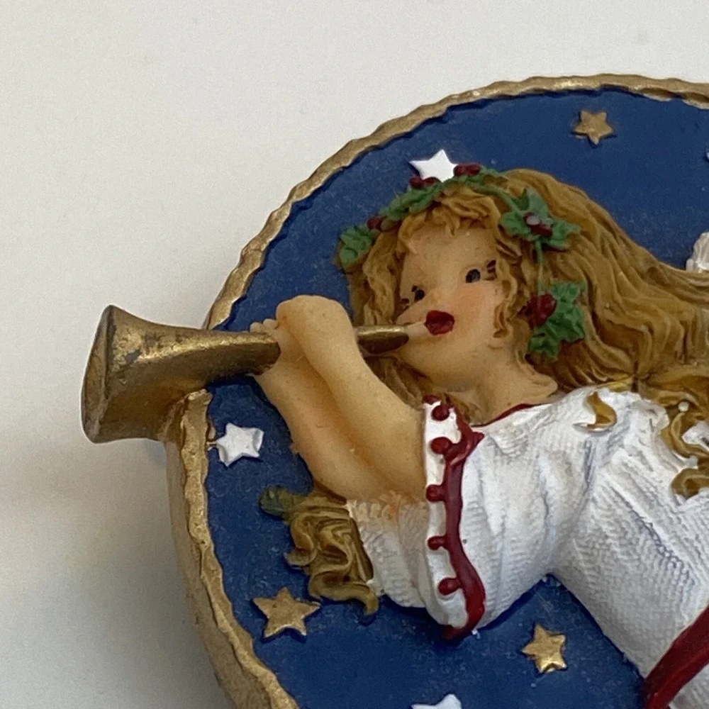 Vintage Resin Christmas Angel Pendant brooch